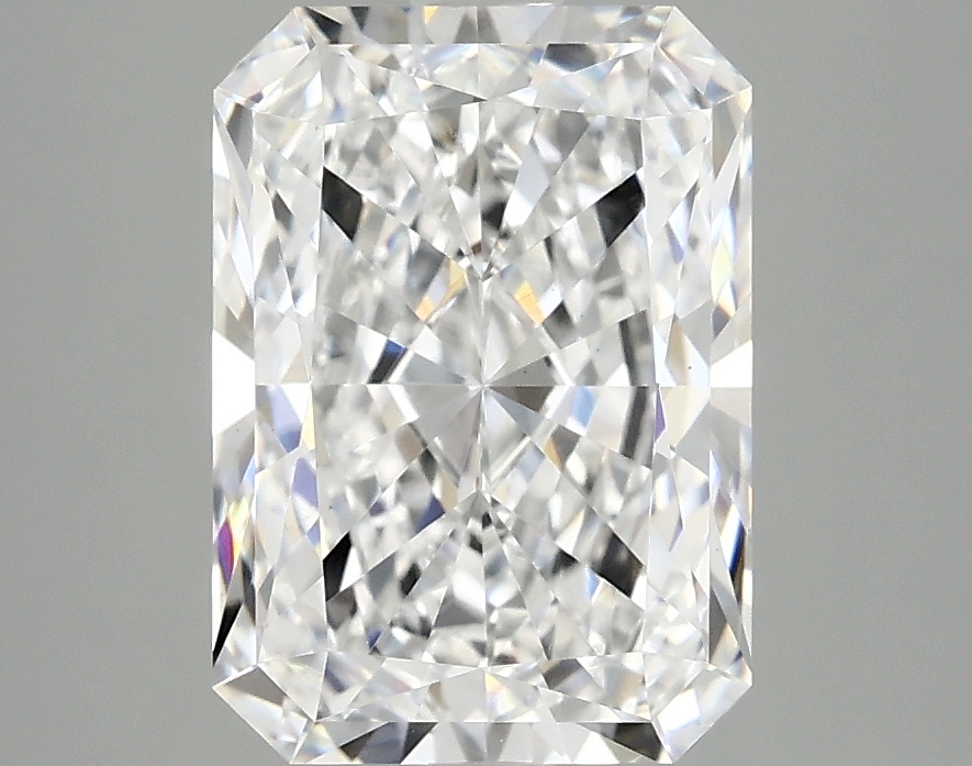 3.10 CT Radiant Diamond