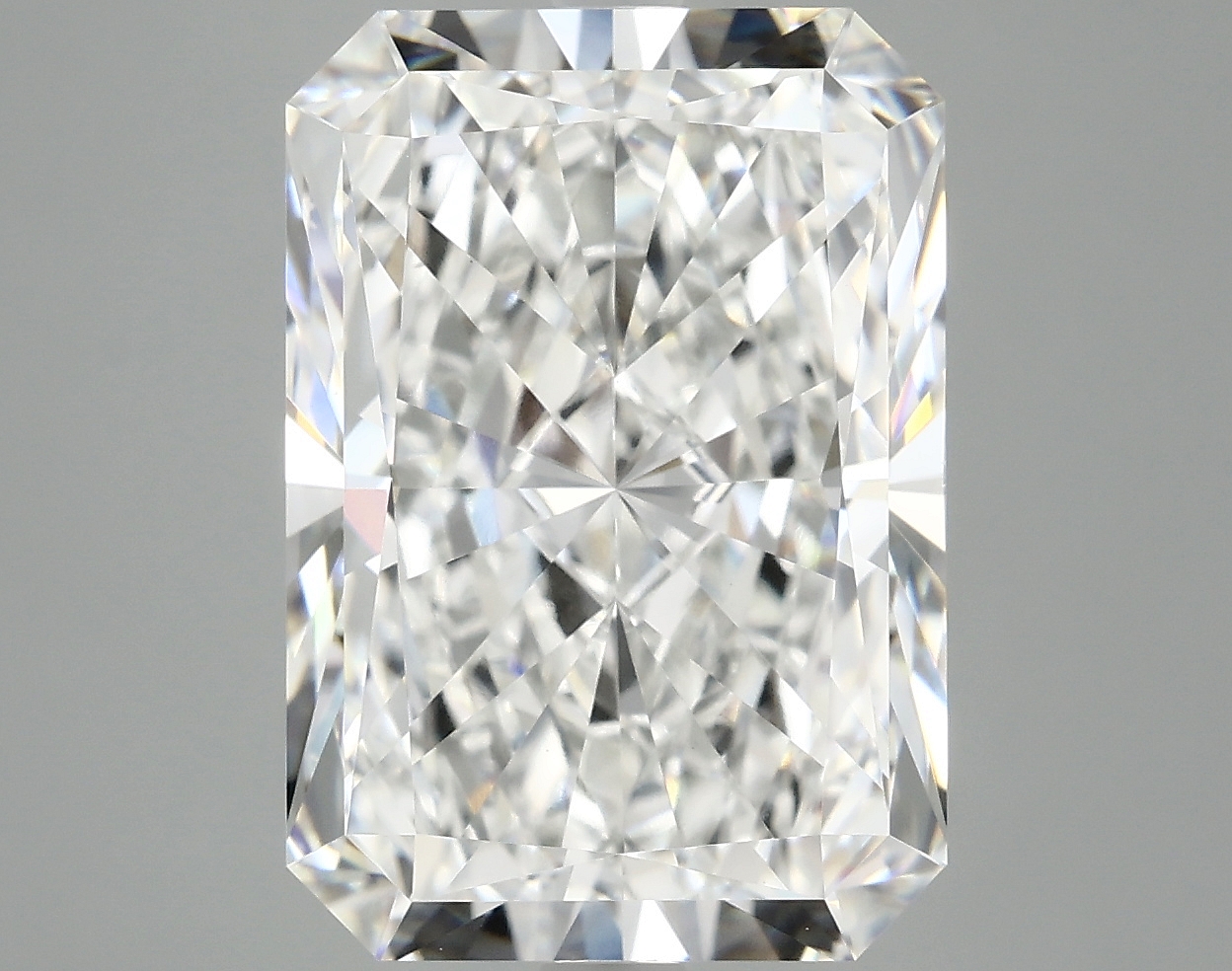 8.29 CT Radiant Diamond