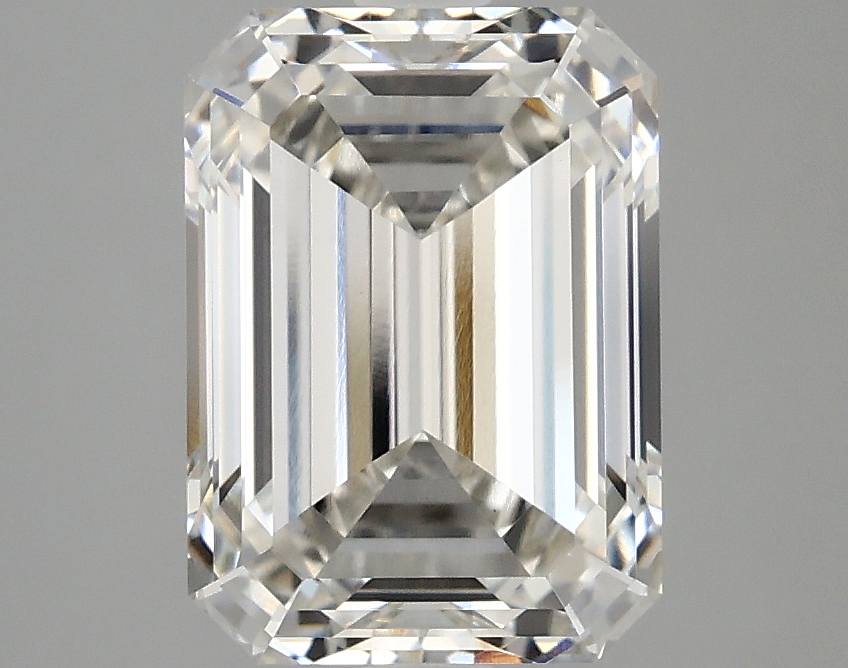 3.09 CT Emerald Diamond