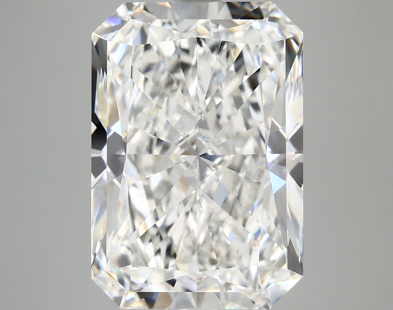 8.51 CT Radiant Diamond