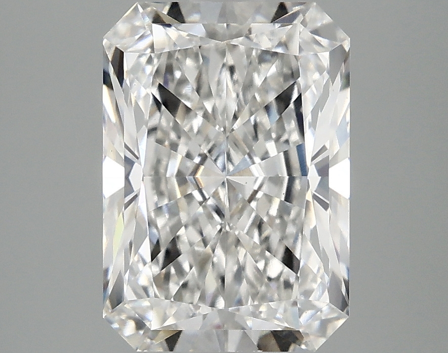 3.10 CT Radiant Diamond