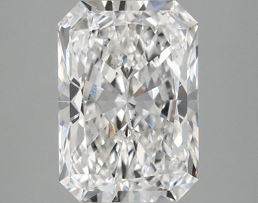 3.10 CT Radiant Diamond