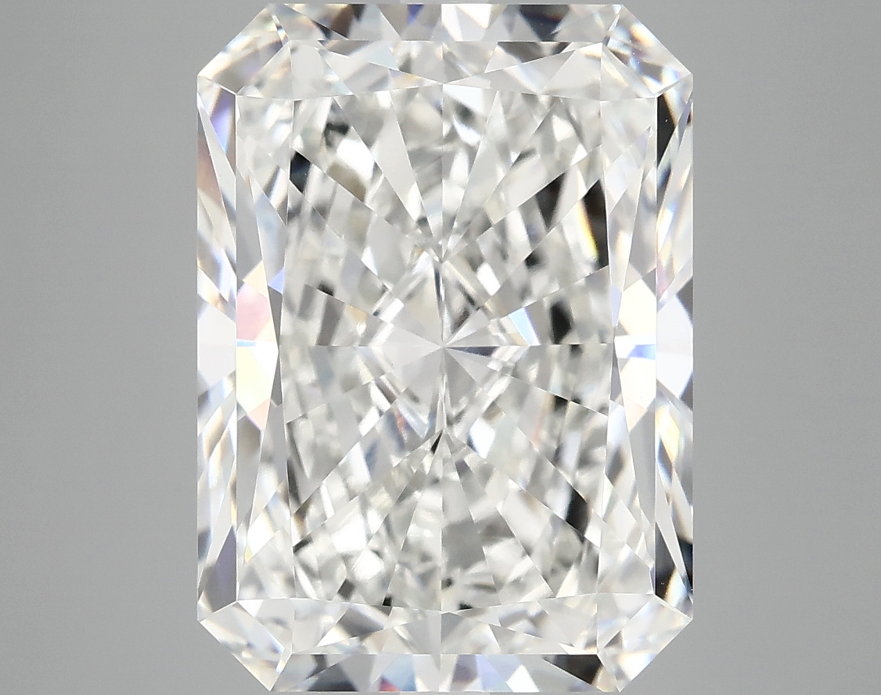 9.73 CT Radiant Diamond