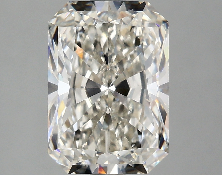 3.06 CT Radiant Diamond