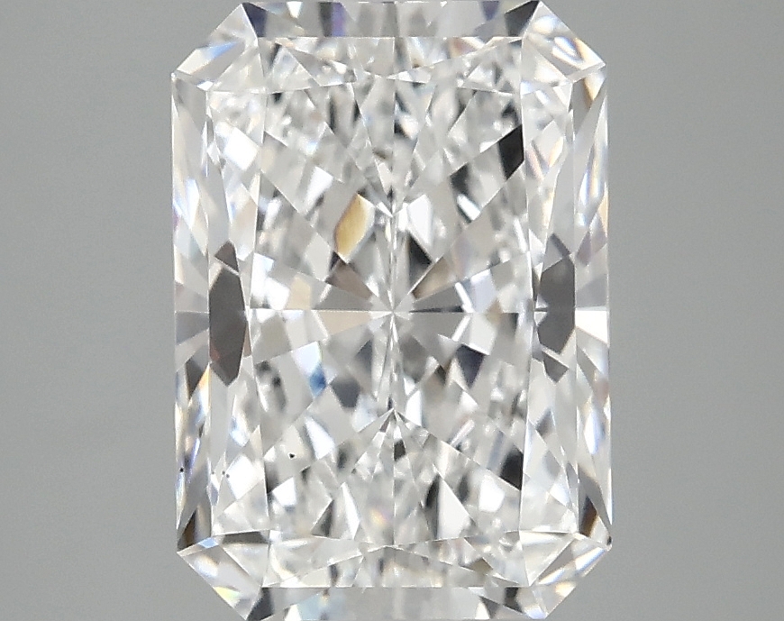 3.09 CT Radiant Diamond