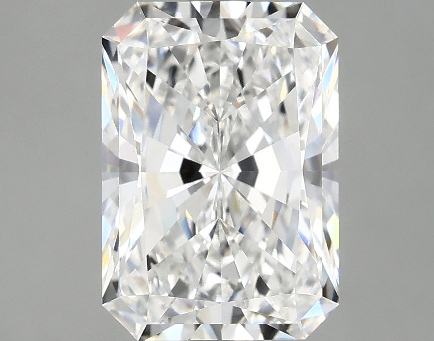 3.09 CT Radiant Diamond