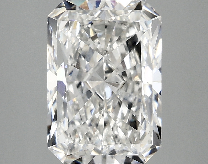 2.99 CT Radiant Diamond