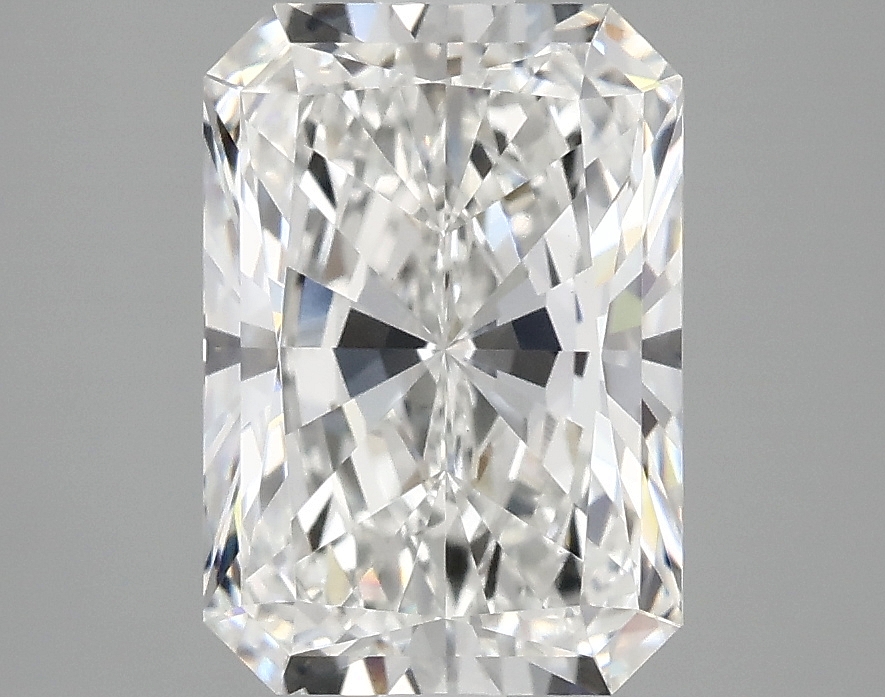 3.10 CT Radiant Diamond