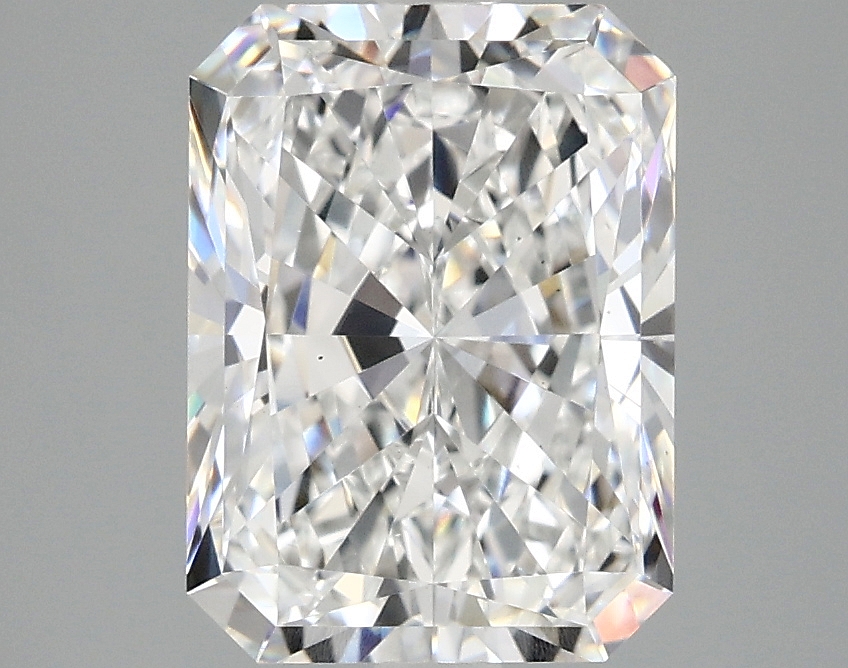3.01 CT Radiant Diamond