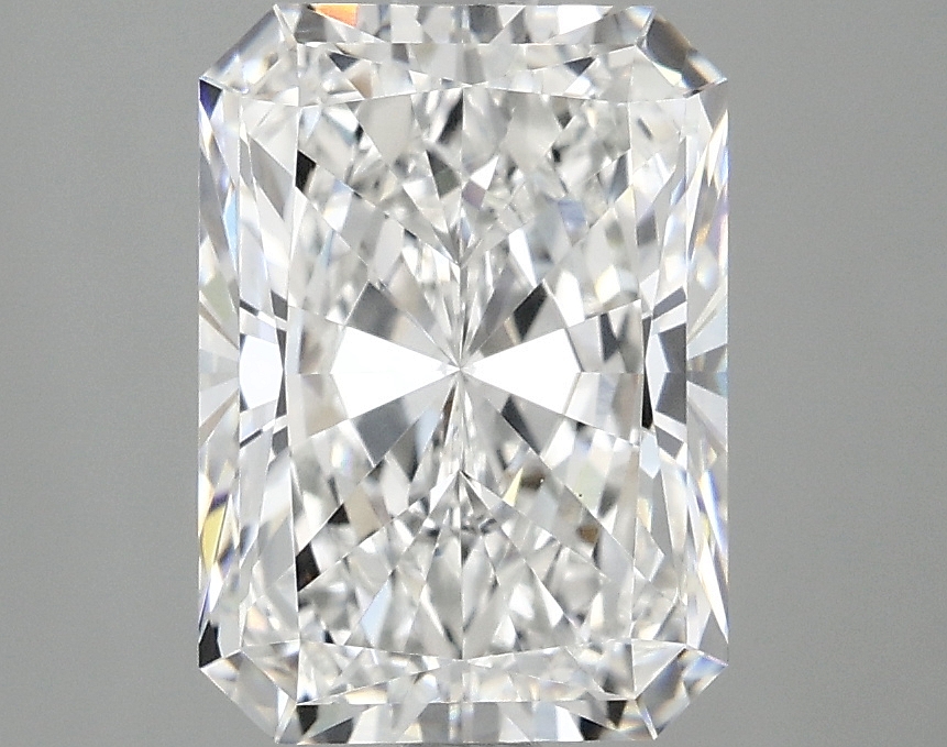 3.09 CT Radiant Diamond