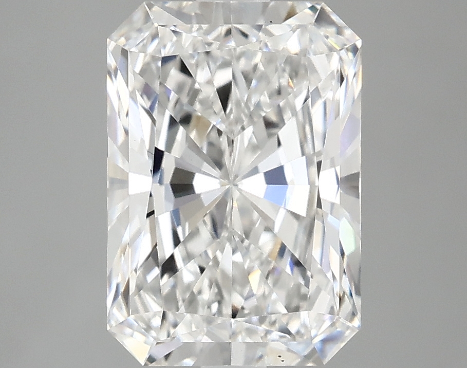3.10 CT Radiant Diamond