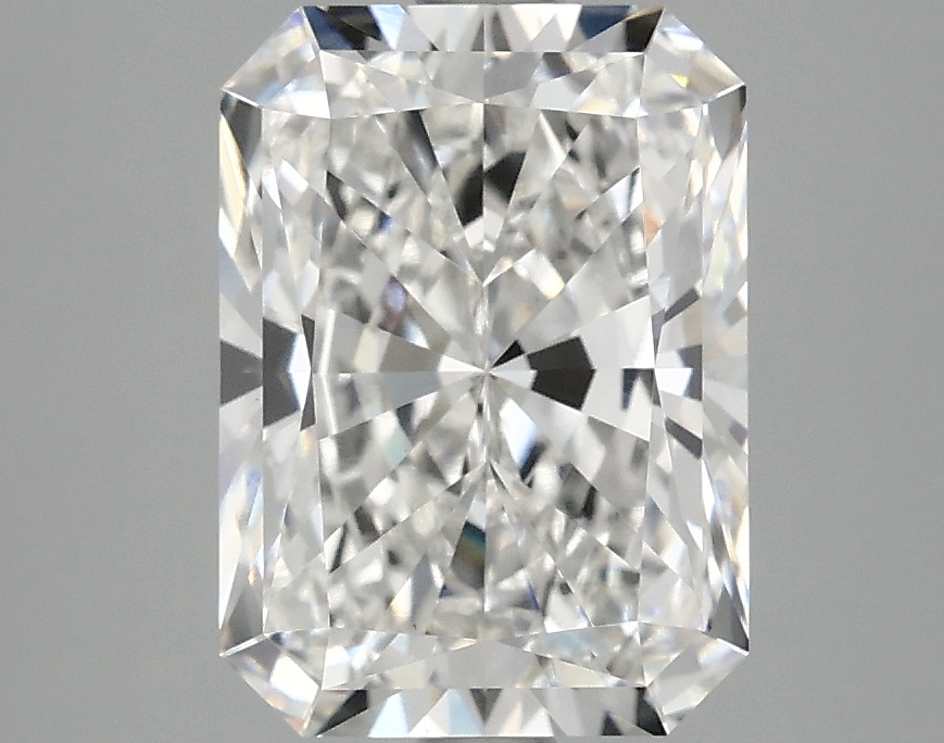 3.10 CT Radiant Diamond
