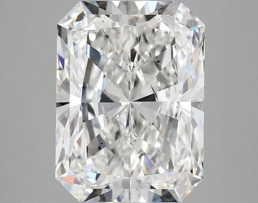 3.08 CT Radiant Diamond