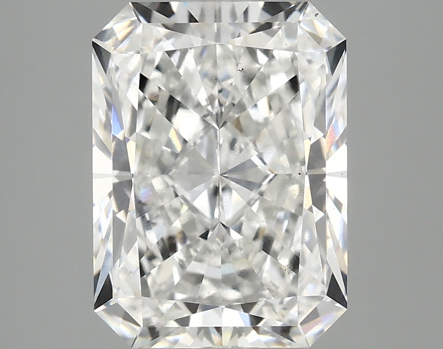 3.01 CT Radiant Diamond