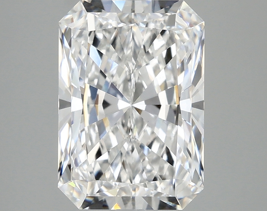 3.10 CT Radiant Diamond