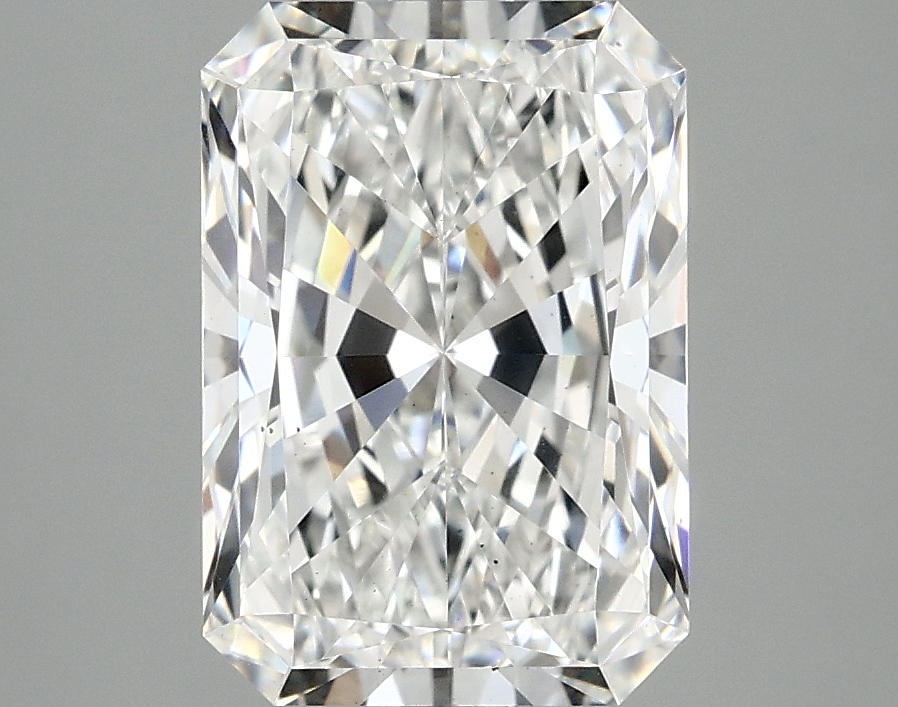 3.07 CT Radiant Diamond