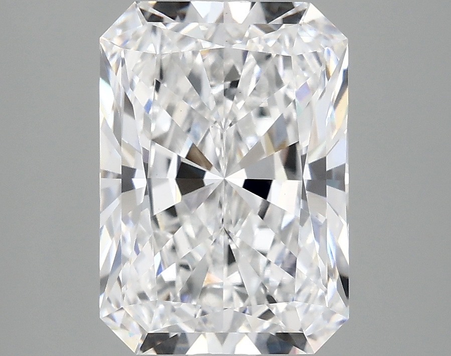 3.10 CT Radiant Diamond