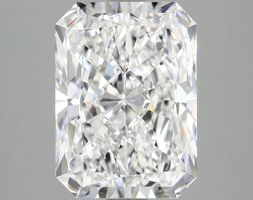 3.10 CT Radiant Diamond