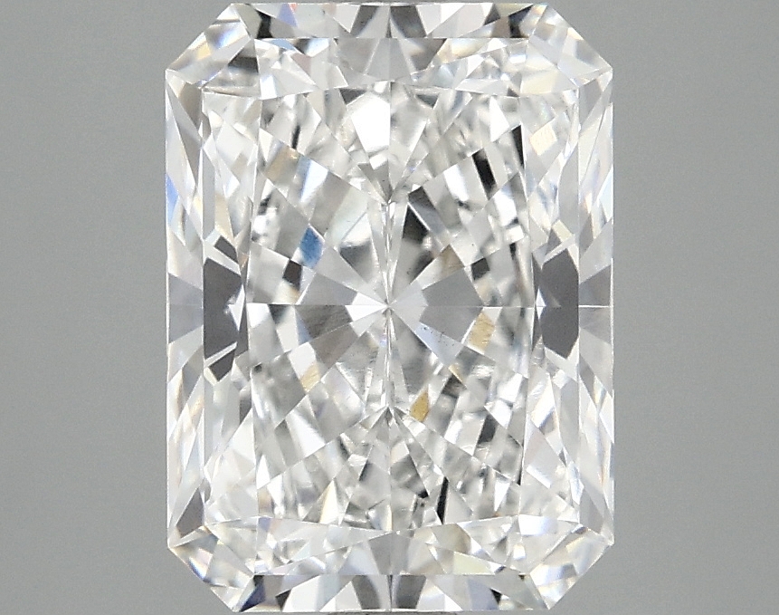 3.10 CT Radiant Diamond
