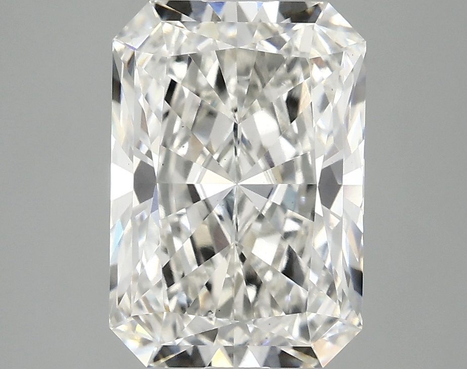 3.08 CT Radiant Diamond