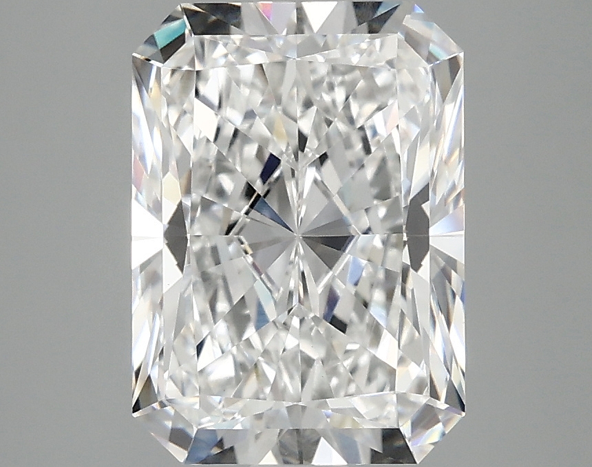 3.08 CT Radiant Diamond