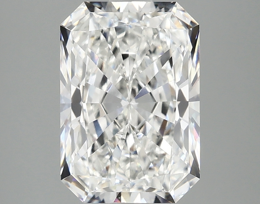 3.02 CT Radiant Diamond
