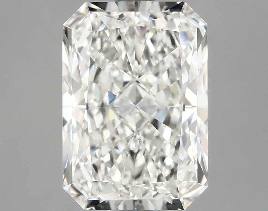 3.07 CT Radiant Diamond