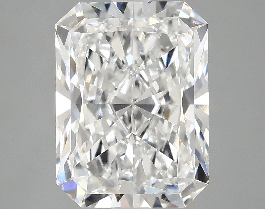 3.10 CT Radiant Diamond