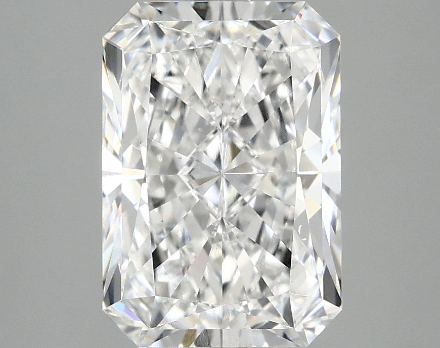 3.04 CT Radiant Diamond