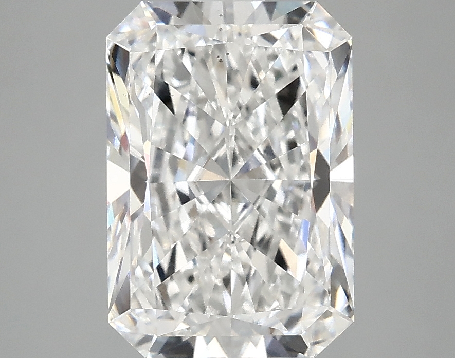 3.10 CT Radiant Diamond