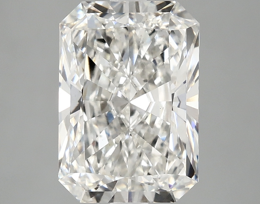 3.01 CT Radiant Diamond