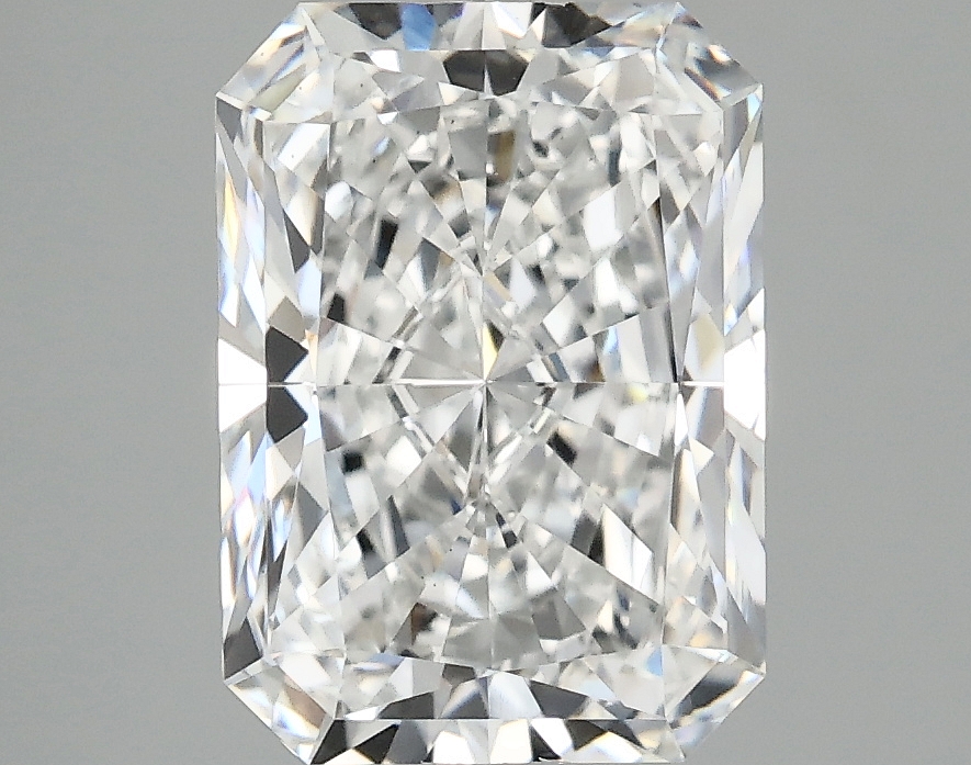 3.02 CT Radiant Diamond