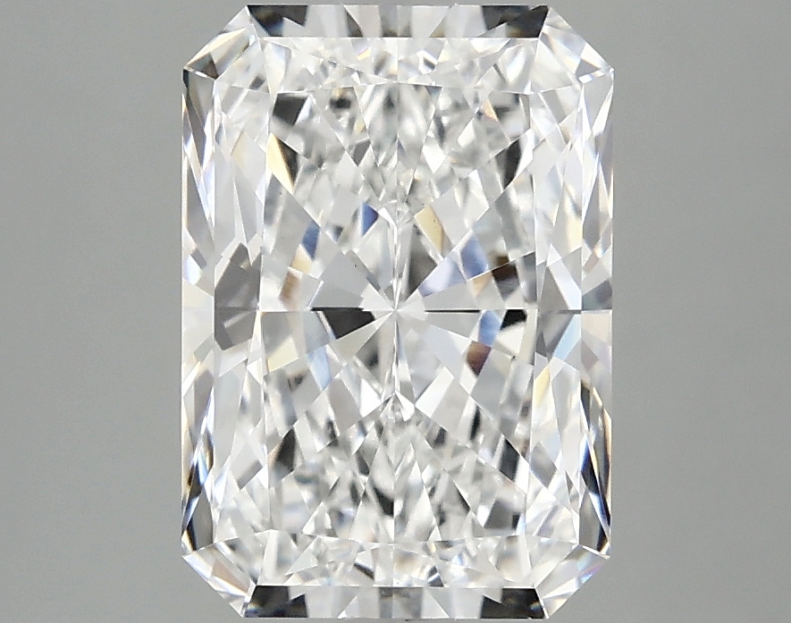 3.10 CT Radiant Diamond
