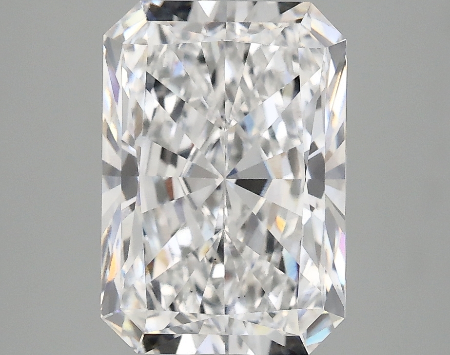 3.09 CT Radiant Diamond