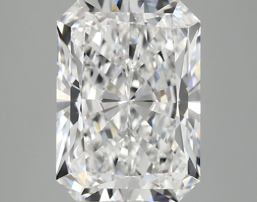 3.10 CT Radiant Diamond