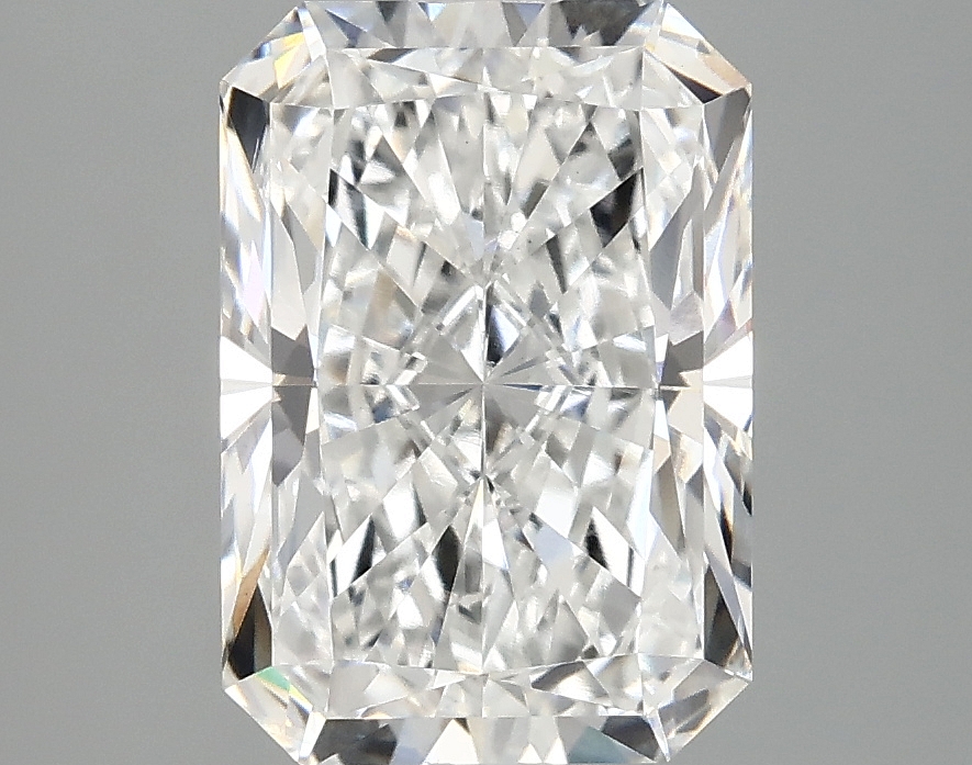 3.00 CT Radiant Diamond