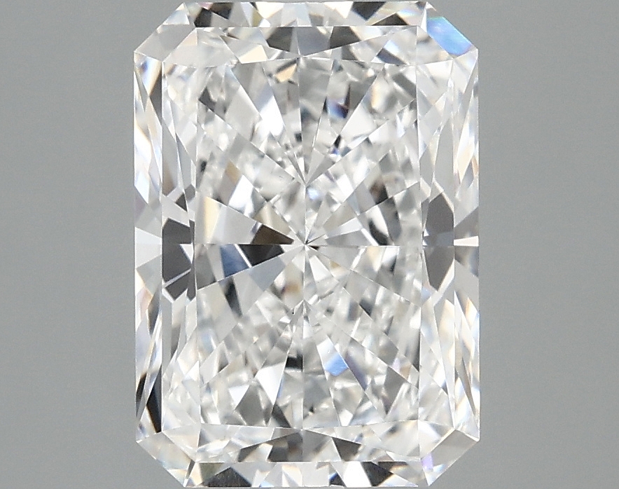 3.10 CT Radiant Diamond