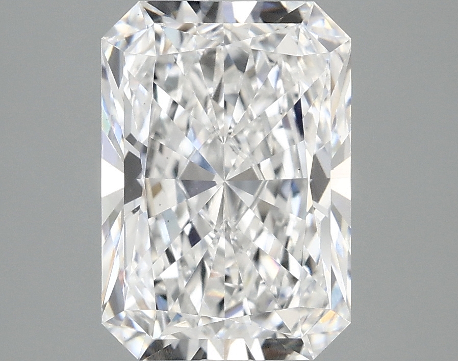 3.10 CT Radiant Diamond