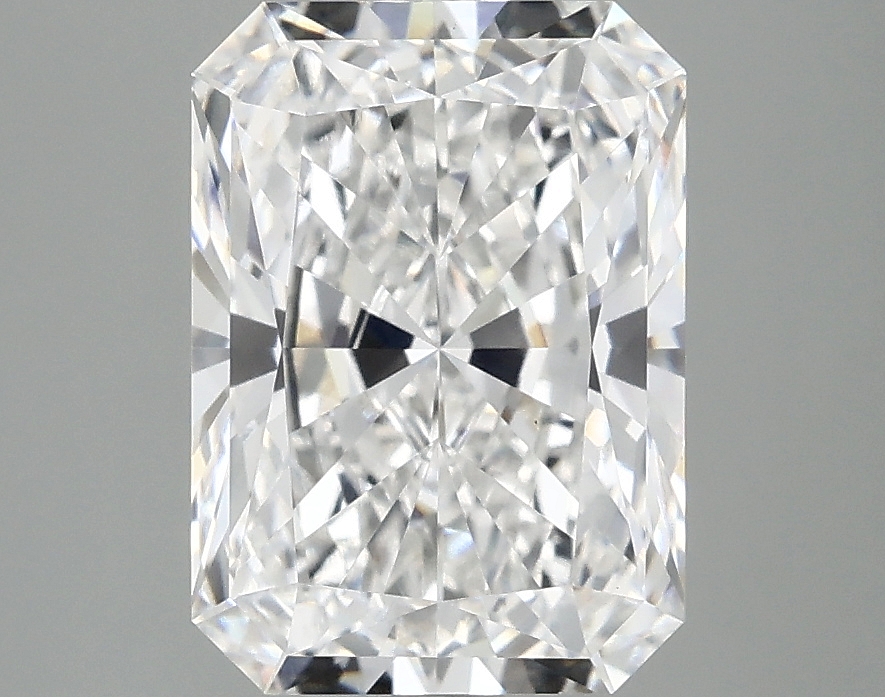 3.09 CT Radiant Diamond