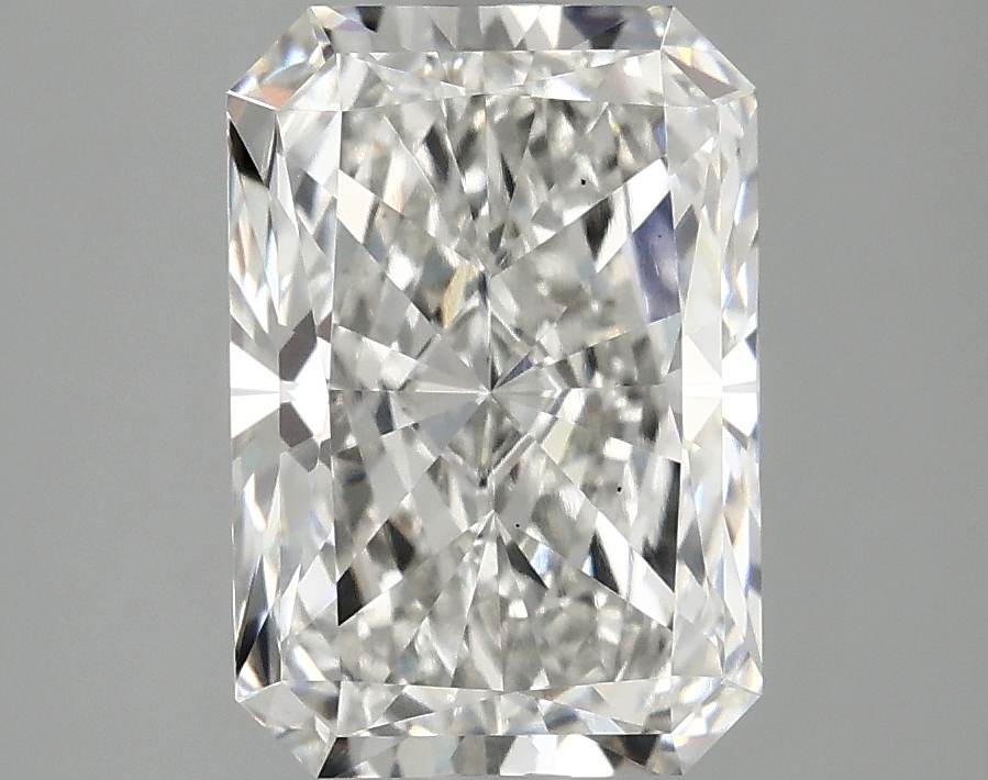 3.10 CT Radiant Diamond