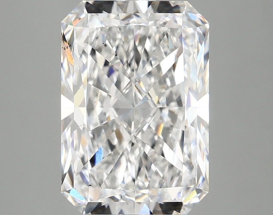 3.08 CT Radiant Diamond