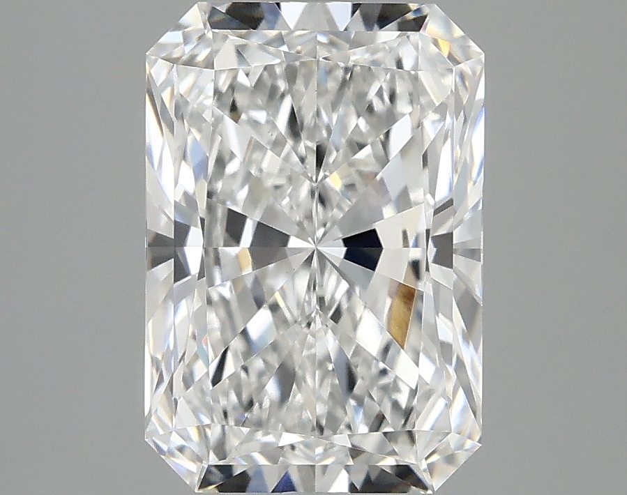 3.08 CT Radiant Diamond