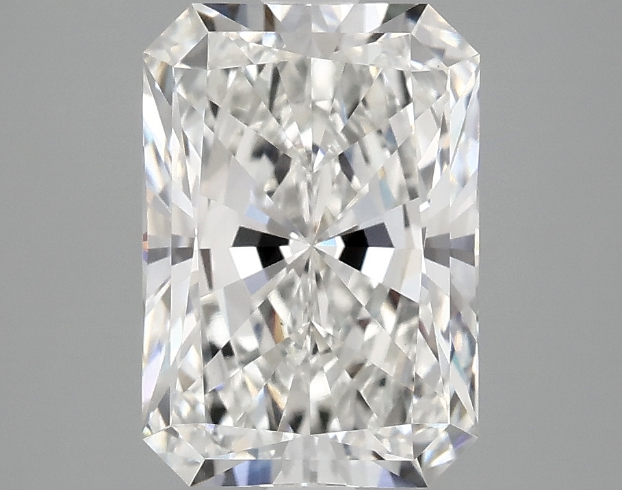 3.10 CT Radiant Diamond