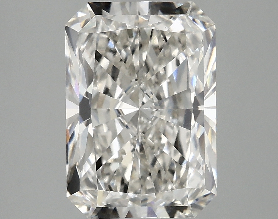 3.10 CT Radiant Diamond