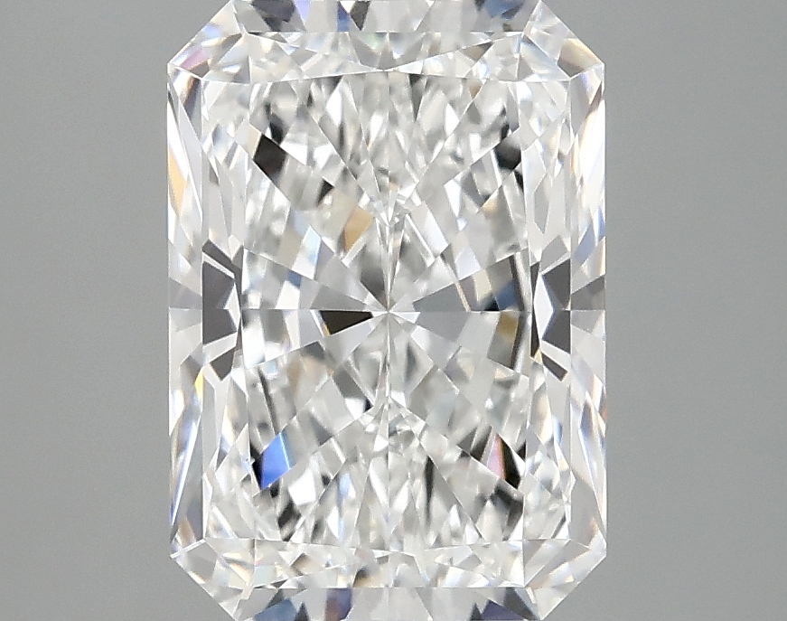 3.09 CT Radiant Diamond