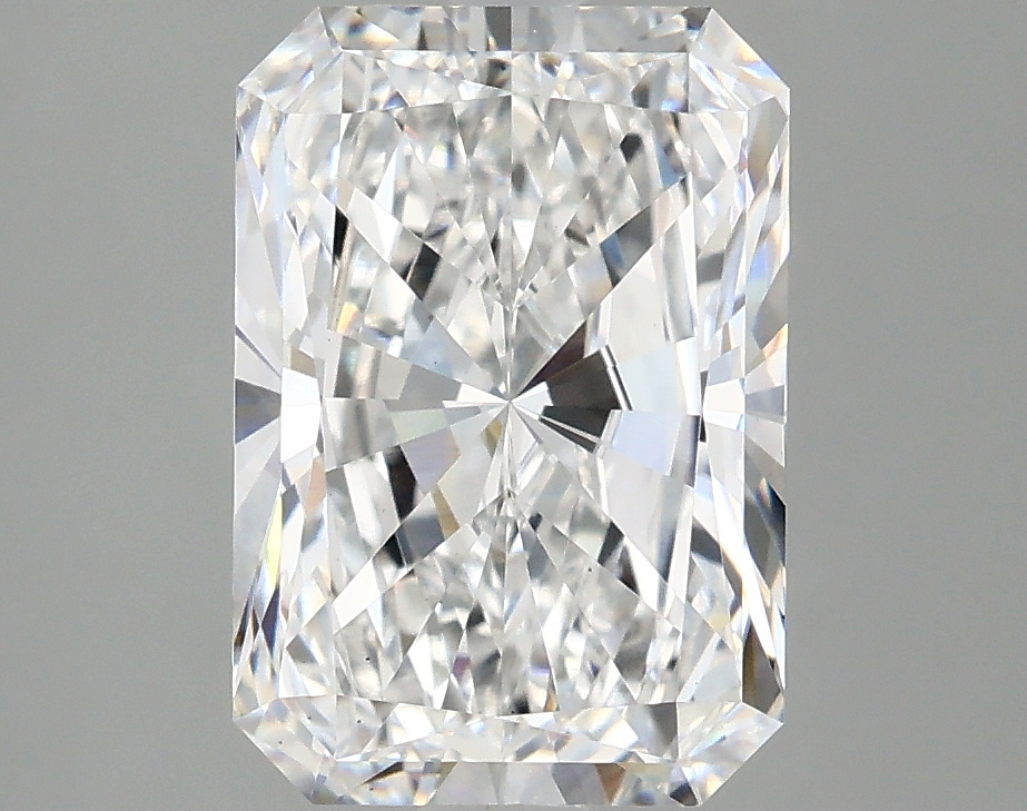 3.09 CT Radiant Diamond