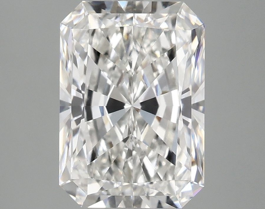 3.10 CT Radiant Diamond