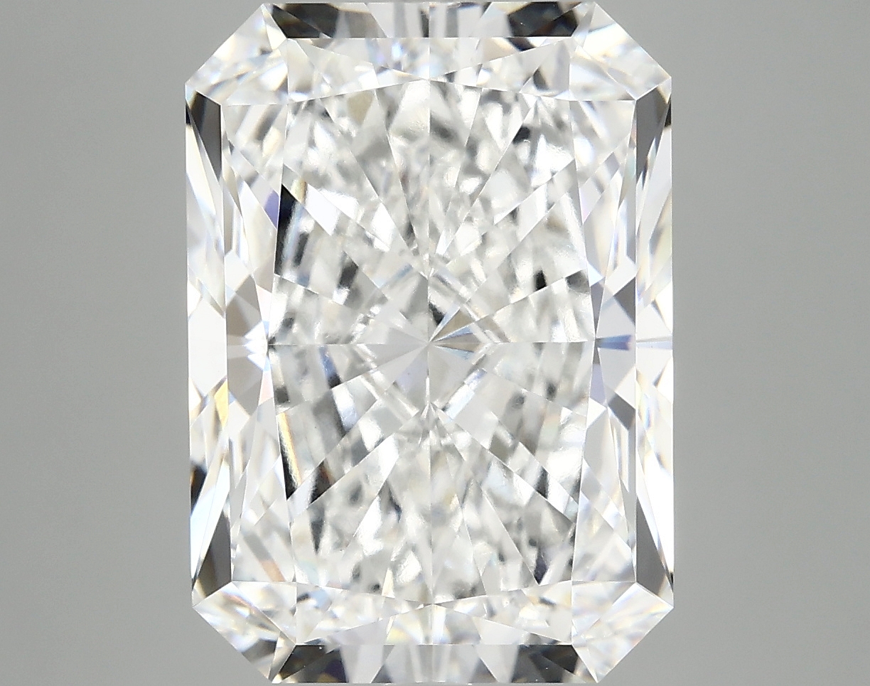 8.47 CT Radiant Diamond