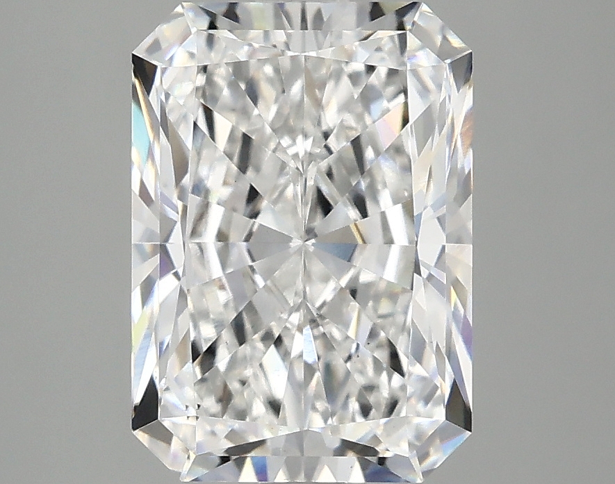 3.08 CT Radiant Diamond