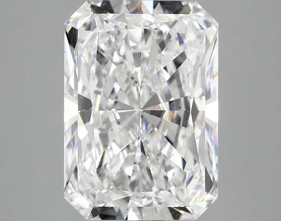 3.08 CT Radiant Diamond
